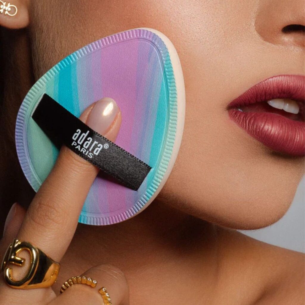 Esponja Para Maquillaje Baddie | Adara - Imagen 2